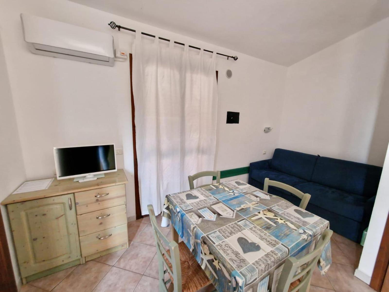 Il Borgo Di Badesi Aparthotel Exterior photo