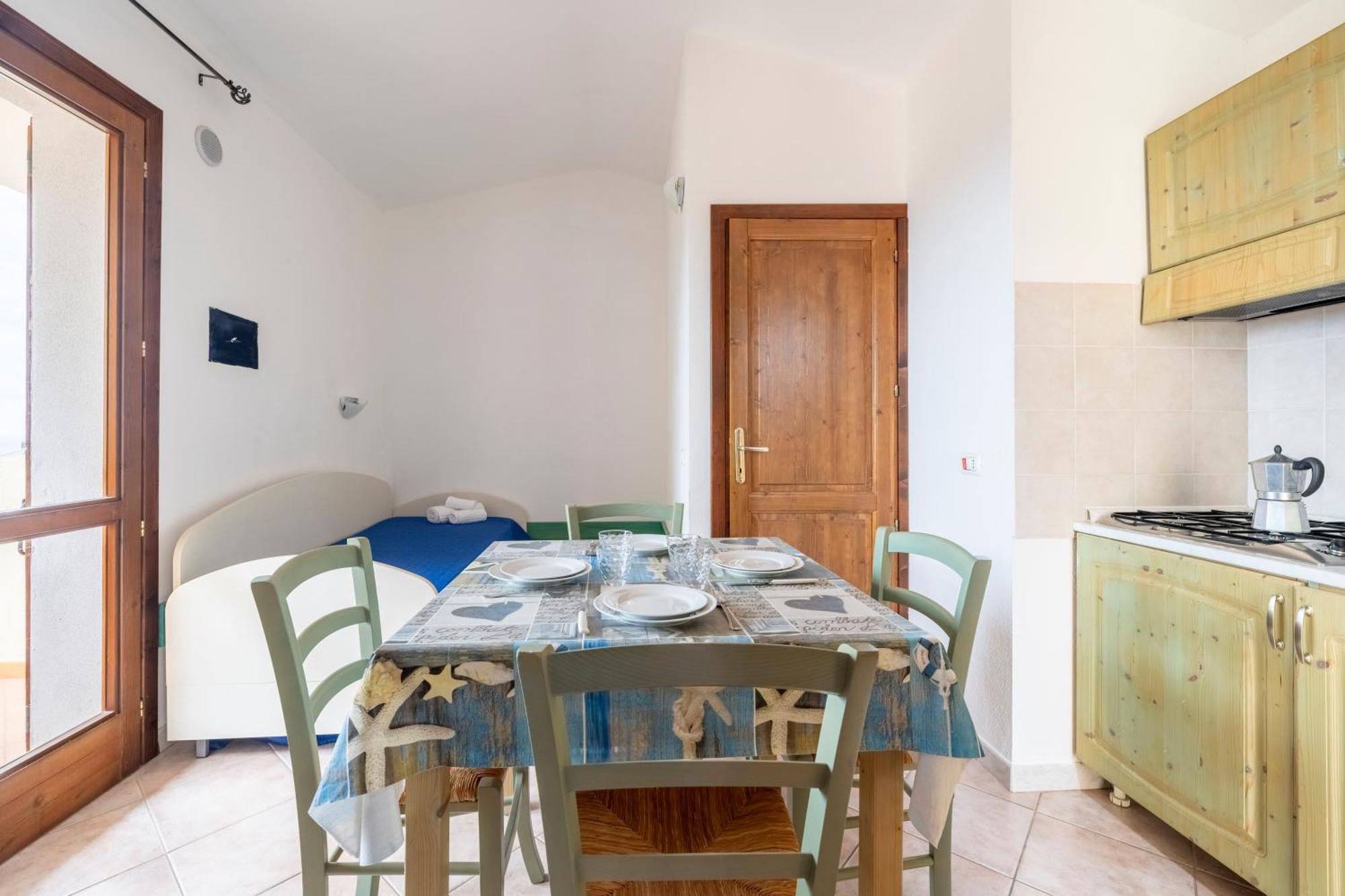 Il Borgo Di Badesi Aparthotel Exterior photo